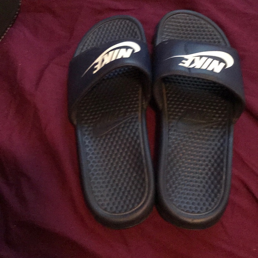 Nike slides